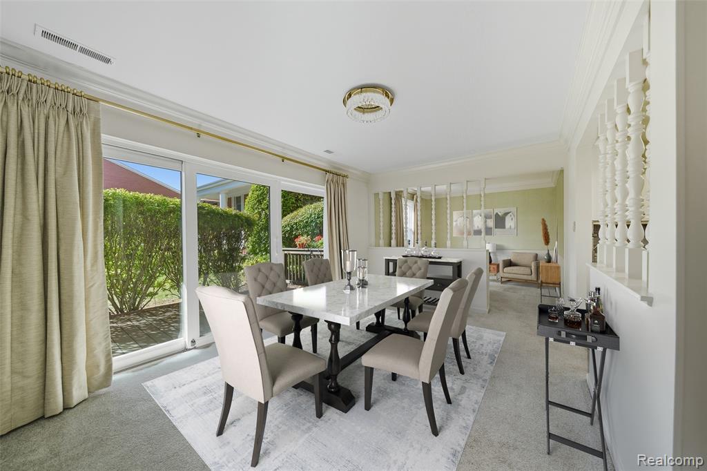 19710 W 13 Mile Road, 108, Beverly Hills, MI 48025 — Photo 4