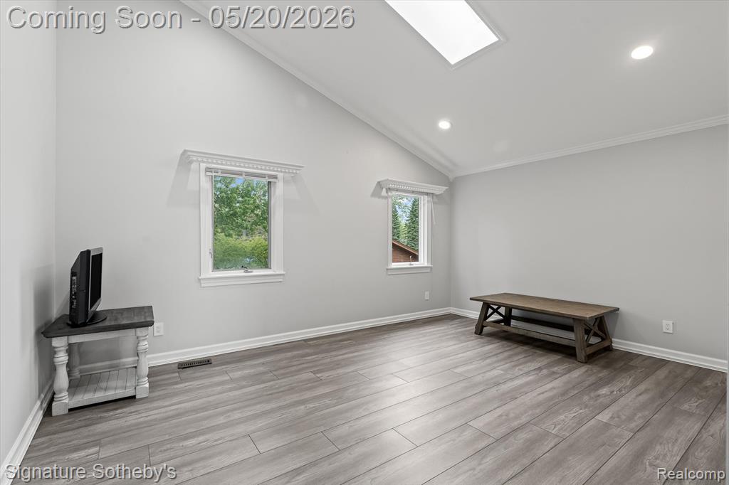 727 McDougal Drive, Waterford, MI 48327 — Photo 25