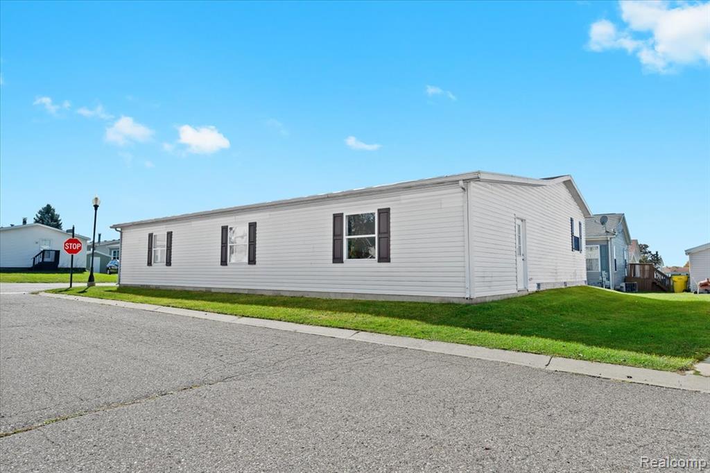 8175 Eaton Drive, Northville, MI 48167 — Photo 25