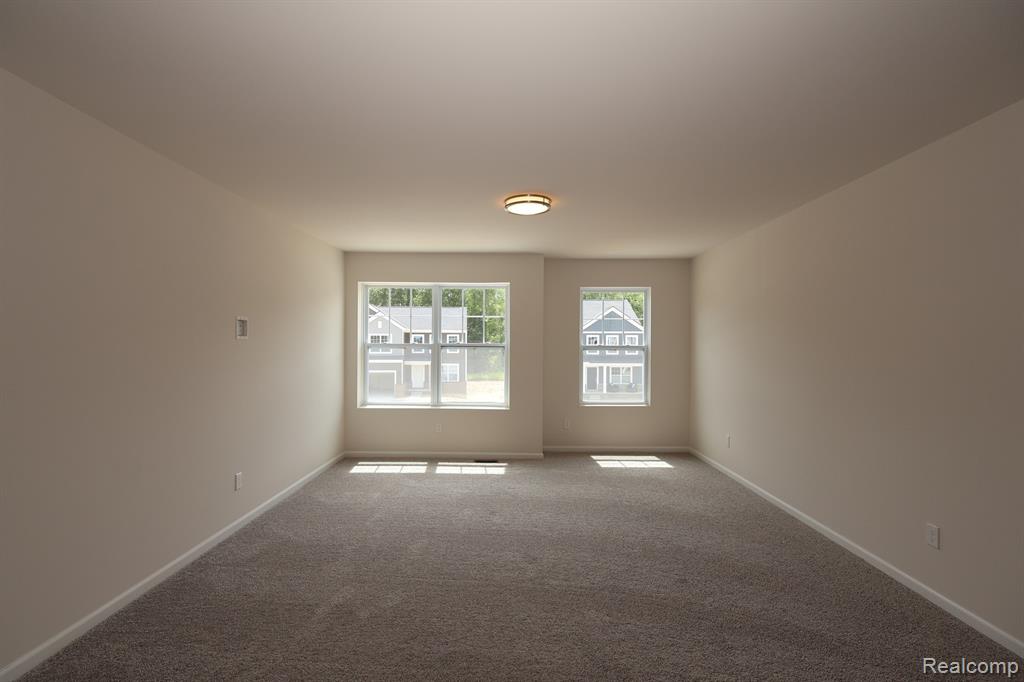 408 Hidden River W, Holly, MI 48442 — Photo 21