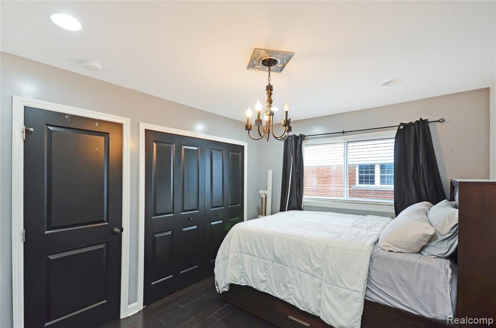9015 Headley Drive, Sterling Heights, MI 48314 — Photo 15