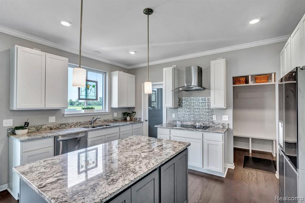 52361 Wellington Valley Drive, Macomb, MI 48042 — Photo 9