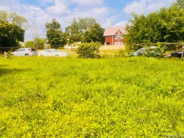 3964 SHERIDAN Street, Detroit, MI 48214 — Photo 12