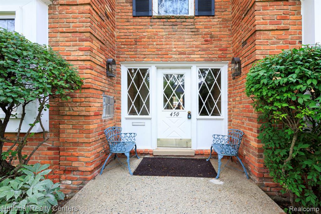 450 BILLINGSGATE, C, Bloomfield Hills, MI 48301 — Photo 2