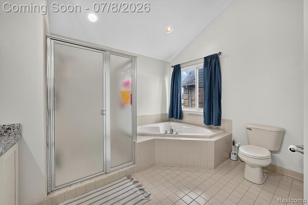 48166 Ellington Drive, Macomb, MI 48044 — Photo 25