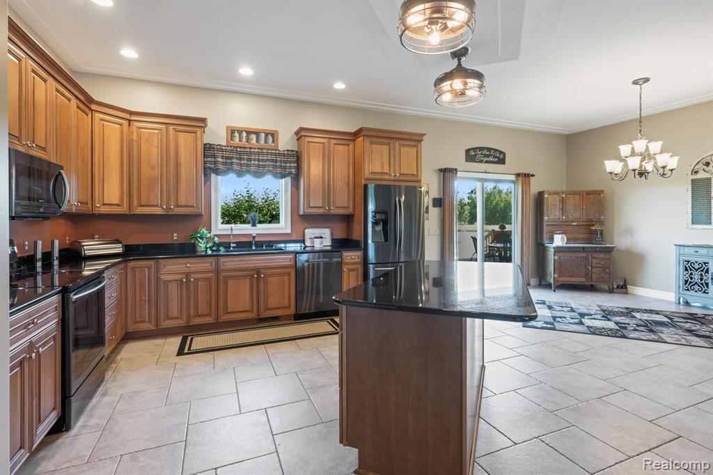 6225 Grand Blanc Road, Swartz Creek, MI 48473 — Photo 18