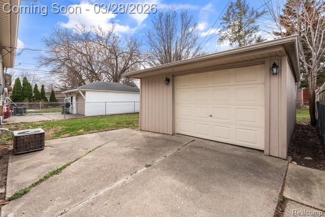 1461 Champaign Road N, Lincoln Park, MI 48146 — Photo 23