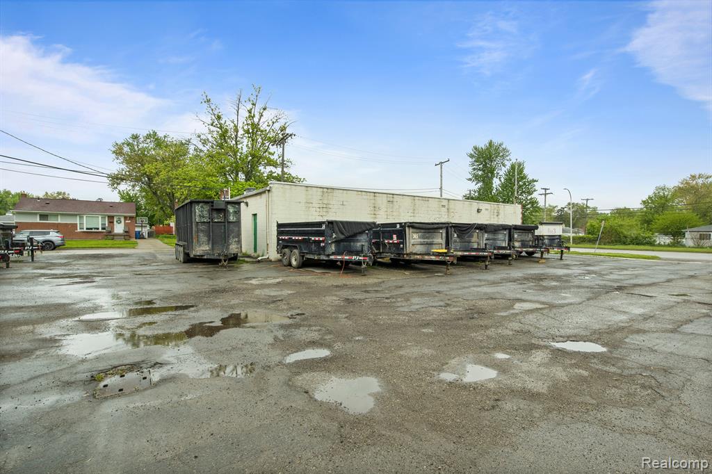 710 MIDDLEBELT Road, Inkster, MI 48141 — Photo 5
