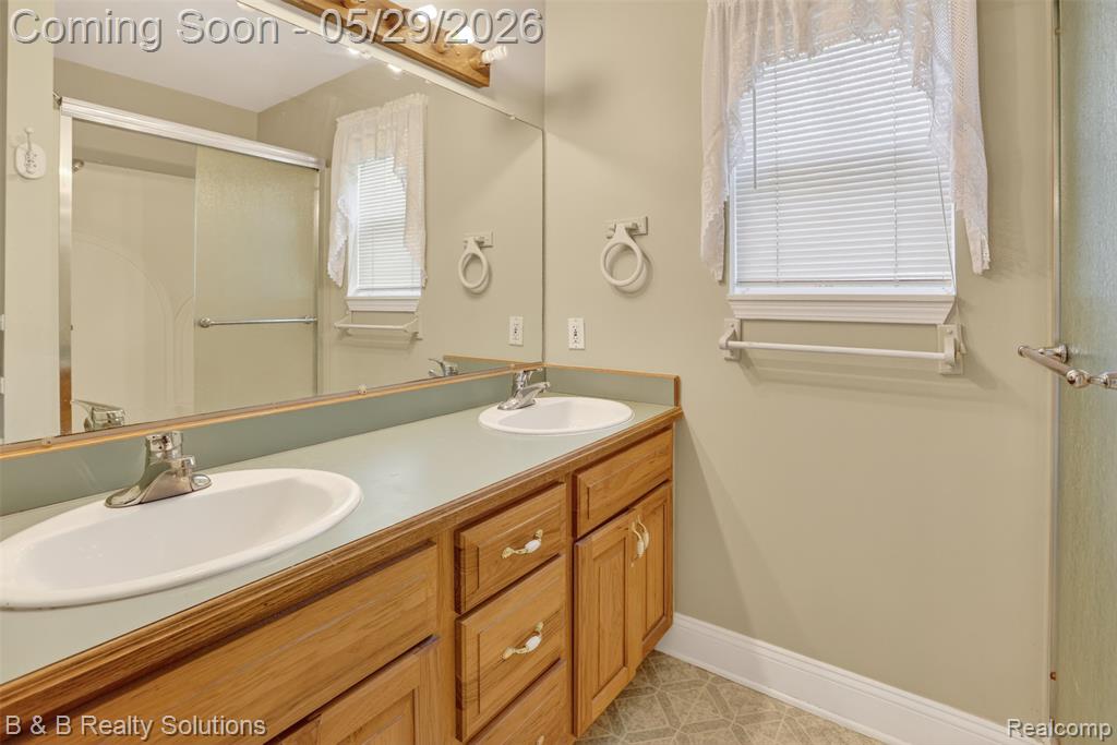 6100 Fish Lake Road, North Branch, MI 48461 — Photo 20