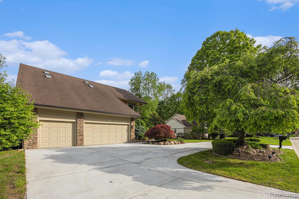 785 River Bend Drive, Rochester Hills, MI 48307 — Photo 5