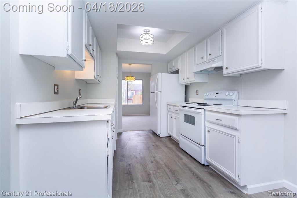 3567 Burbank Drive, Ann Arbor, MI 48105 — Photo 10