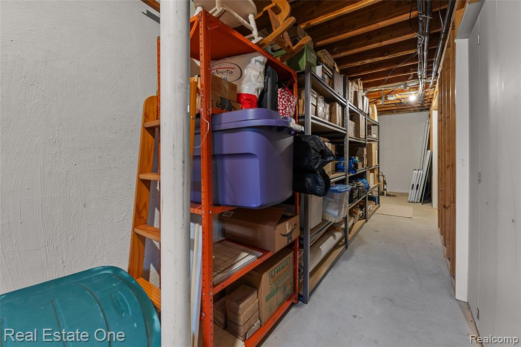 5092 Julian Drive, Troy, MI 48085 — Photo 34