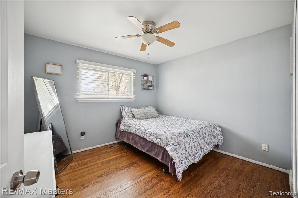 31630 Lynne Drive, Rockwood, MI — Photo 11