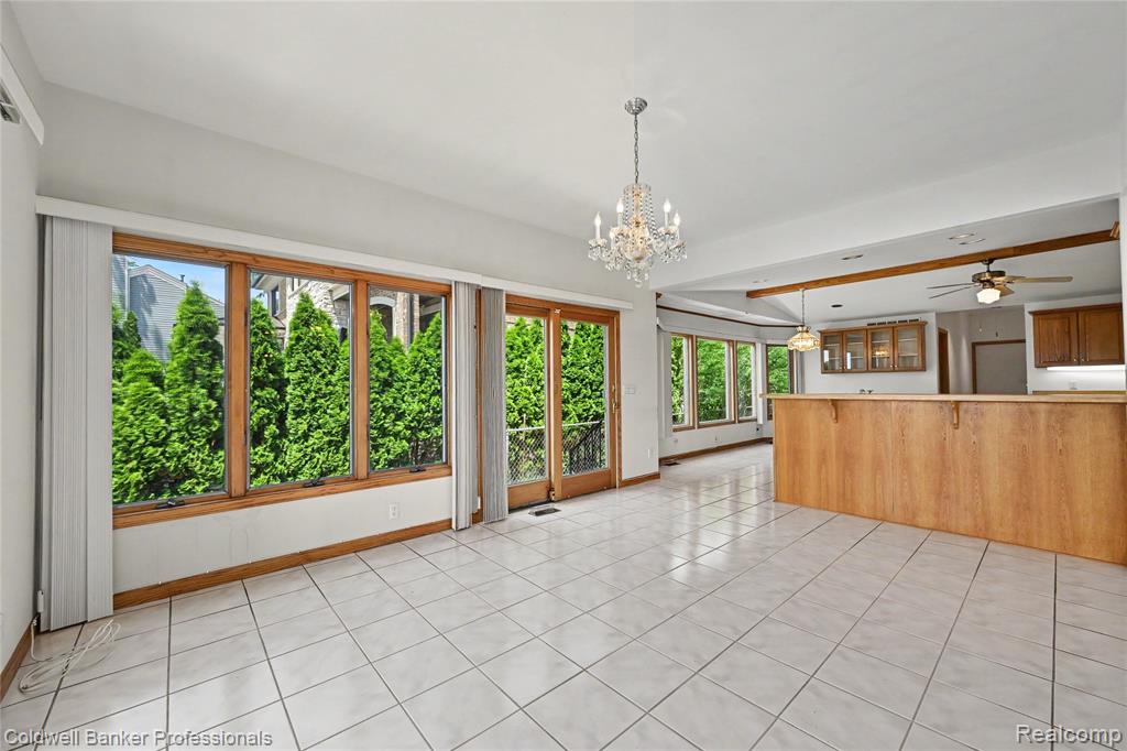 7351 Locklin, West Bloomfield, MI 48324 — Photo 10