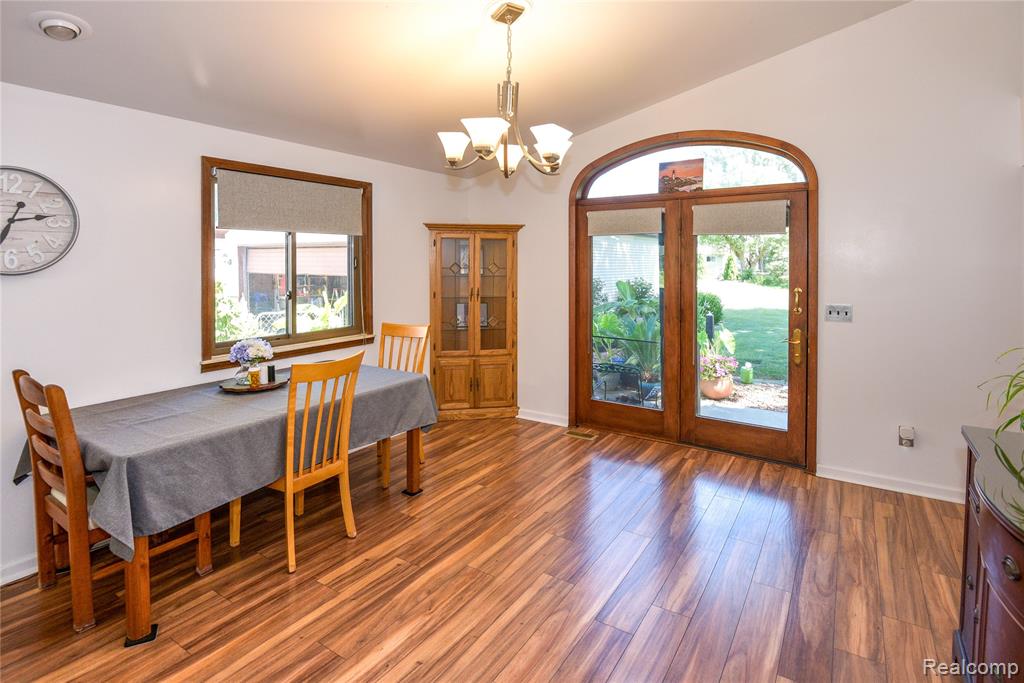 47940 Mallard Drive, Chesterfield, MI 48047 — Photo 37
