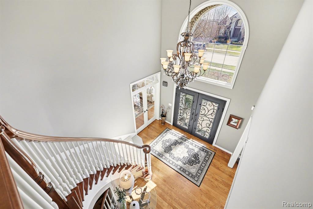6641 Shadydale Drive, Shelby Twp, MI 48316 — Photo 11