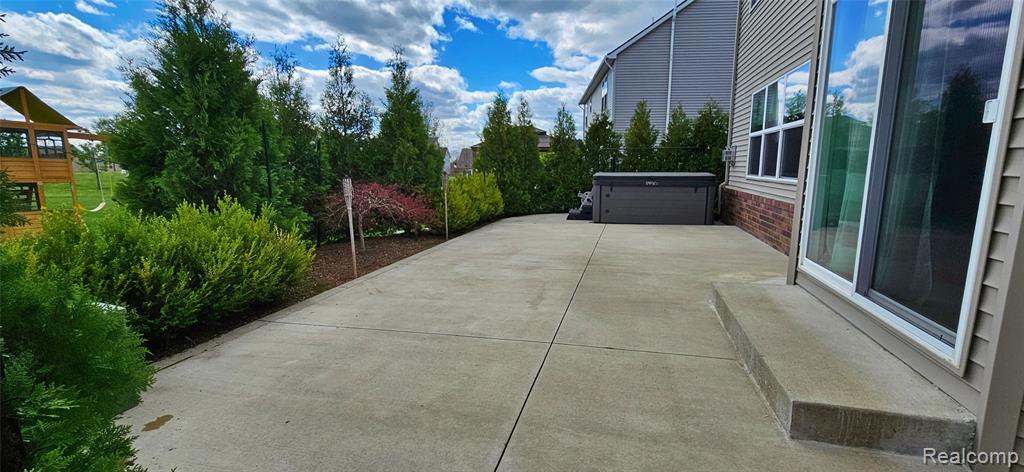 854 Jennifer Lane, South Lyon, MI 48178 — Photo 65