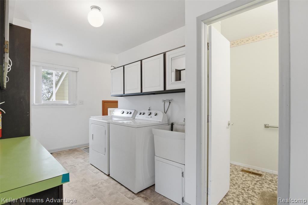 7670 7 Mile Road, Northville, MI, 48167