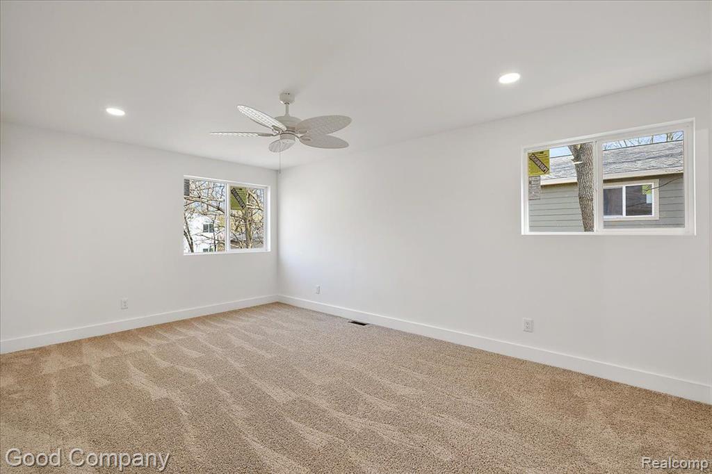 494 BLOOMFIELD Avenue, Pontiac, MI 48341 — Photo 17