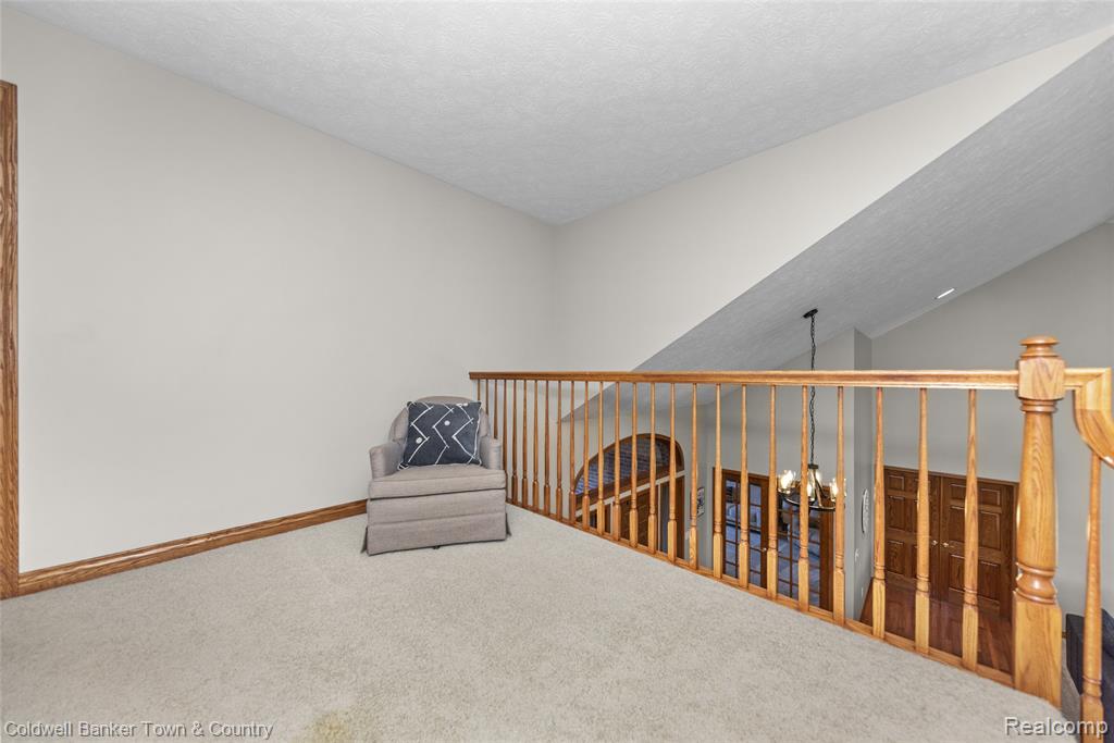 11535 Lancelot Lane, Pinckney, MI 48169 — Photo 55