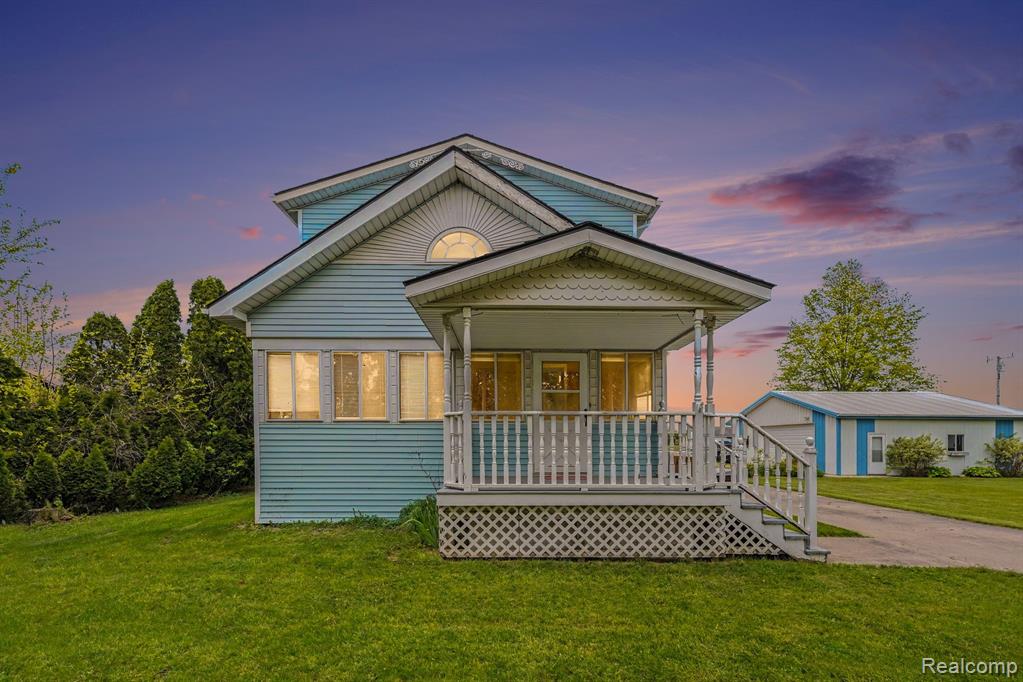 2797 E Labo Road N, Carleton, MI 48117 — front exterior