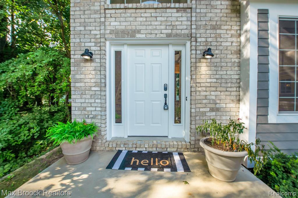 8330 COOLEY LAKE Road, Commerce Twp, MI 48382 — Photo 39