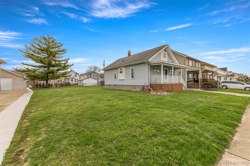 5210 Maple Street, Dearborn, MI 48126 — Photo 34