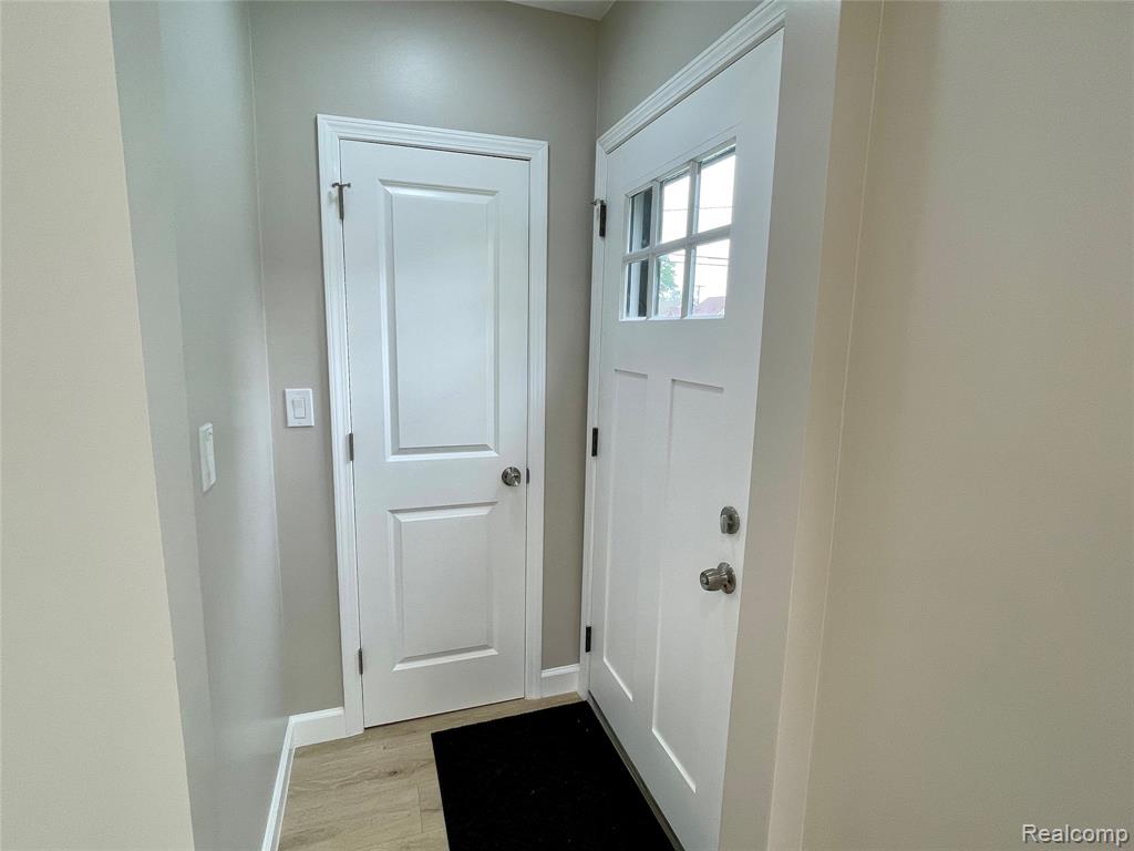 9731 Colwell Avenue, Allen Park, MI 48101 — Photo 7