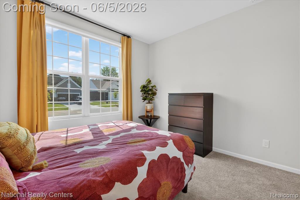 38681 Chasewood Court, Farmington, MI 48335 — Photo 17