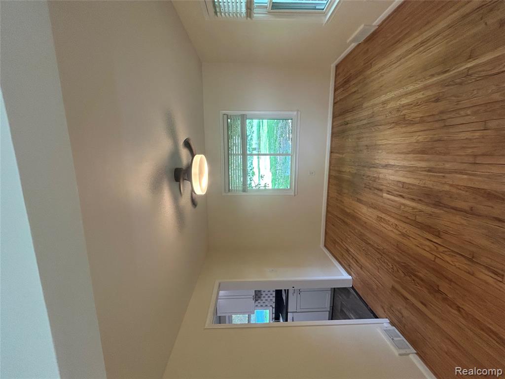 3364 Elder Road, West Bloomfield, MI 48324 — Photo 5