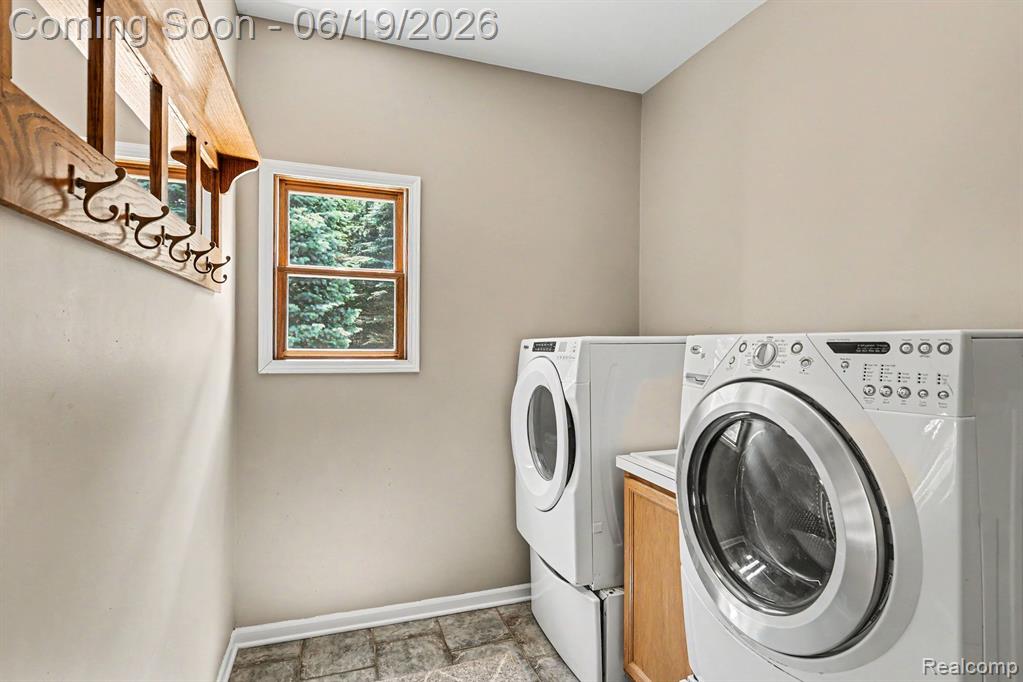 3141 Allison Lane, Highland, MI — Photo 24