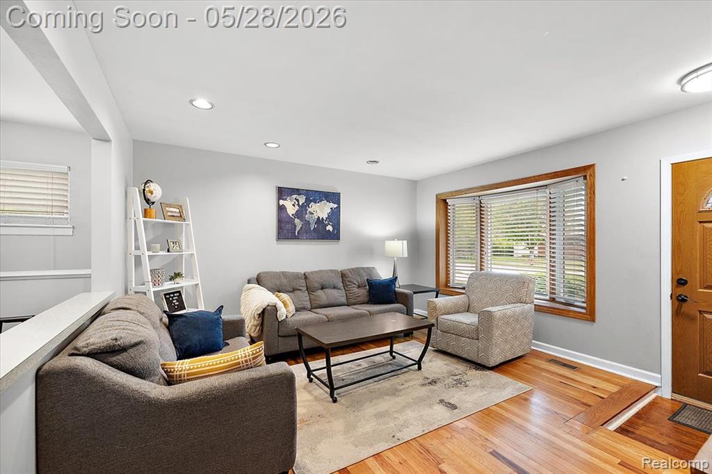 23015 Tuck Road, Farmington, MI 48336 — Photo 6