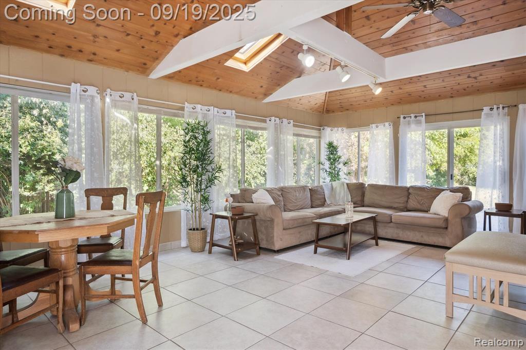 8425 Wormer, Dearborn Heights, MI 48127 — Photo 23