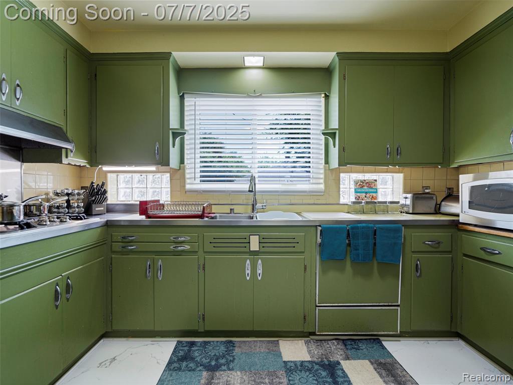 4619 W Outer Drive, Detroit, MI 48235 — Photo 8