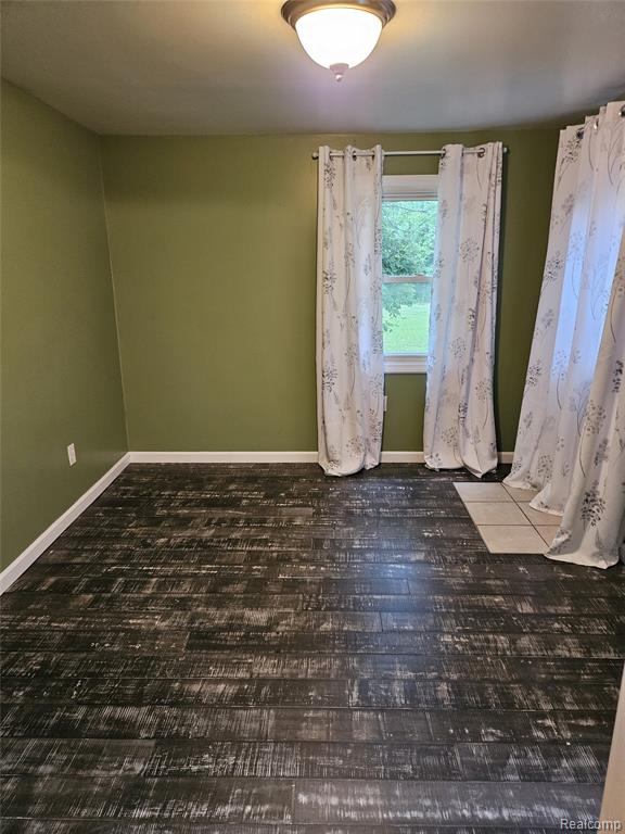 611 Beck Avenue, Owosso, MI 48867 — Photo 2