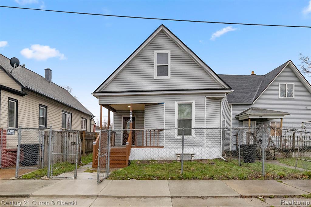 6225 HORATIO Street, Detroit, MI 48210 — front exterior