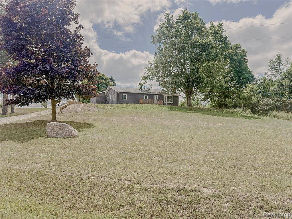12248 E Atherton Road, Davison, MI 48423