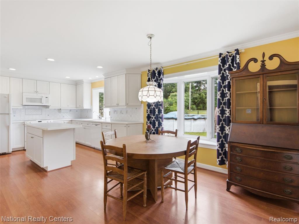 6858 Wellesley Terrace, Clarkston, MI — Photo 27