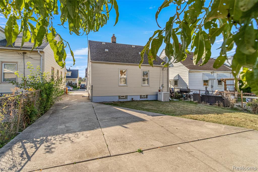 5152 Kenilworth Street, Dearborn, MI 48126 — Photo 27