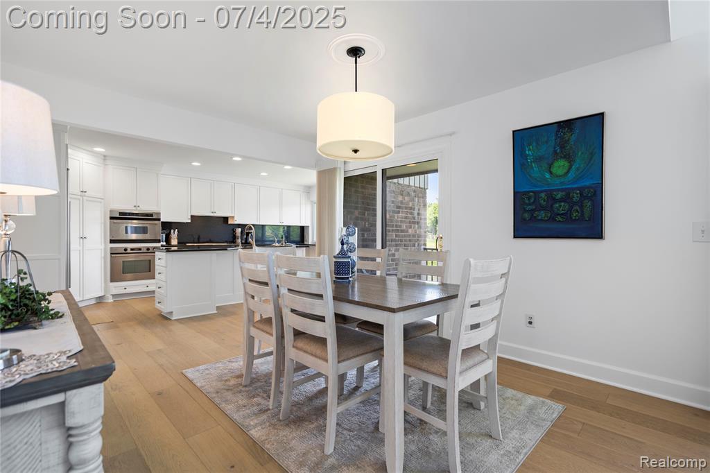 938 Brookwood Lane E, Rochester, MI 48309 — Photo 10