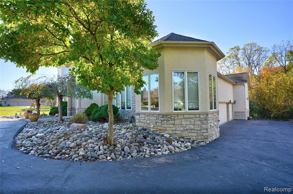 5166 Warwick Woods Trail, Grand Blanc, MI 48439 — Photo 5