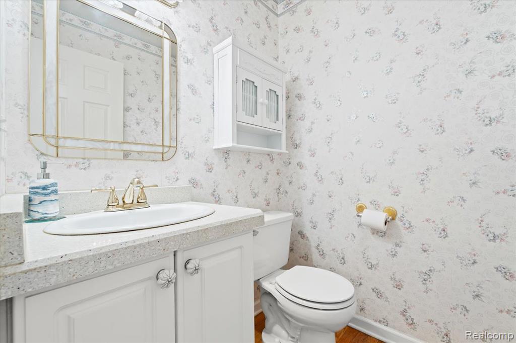 5747 Glen Creek Court, Ann Arbor, MI 48108 — Photo 22