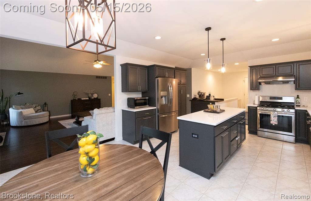21340 BUNKER Drive, Macomb, MI 48042 — Photo 18