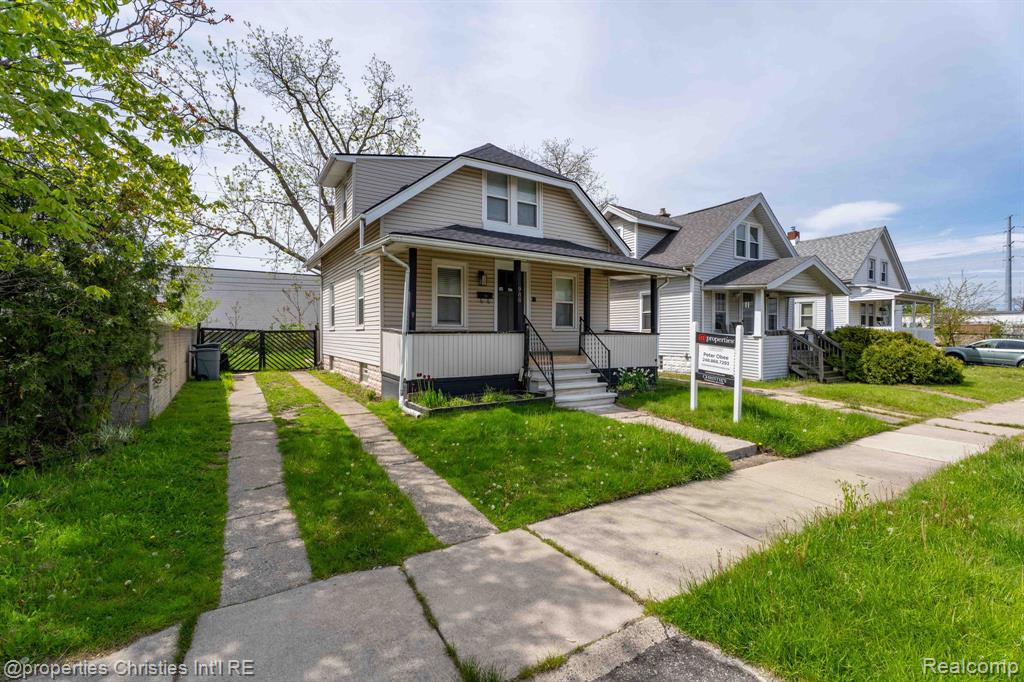 988 E Troy Street, Ferndale, MI 48220 — front exterior
