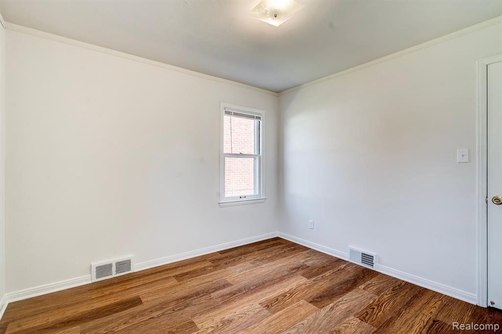 9543 WINSTON, Redford, MI 48239 — Photo 22