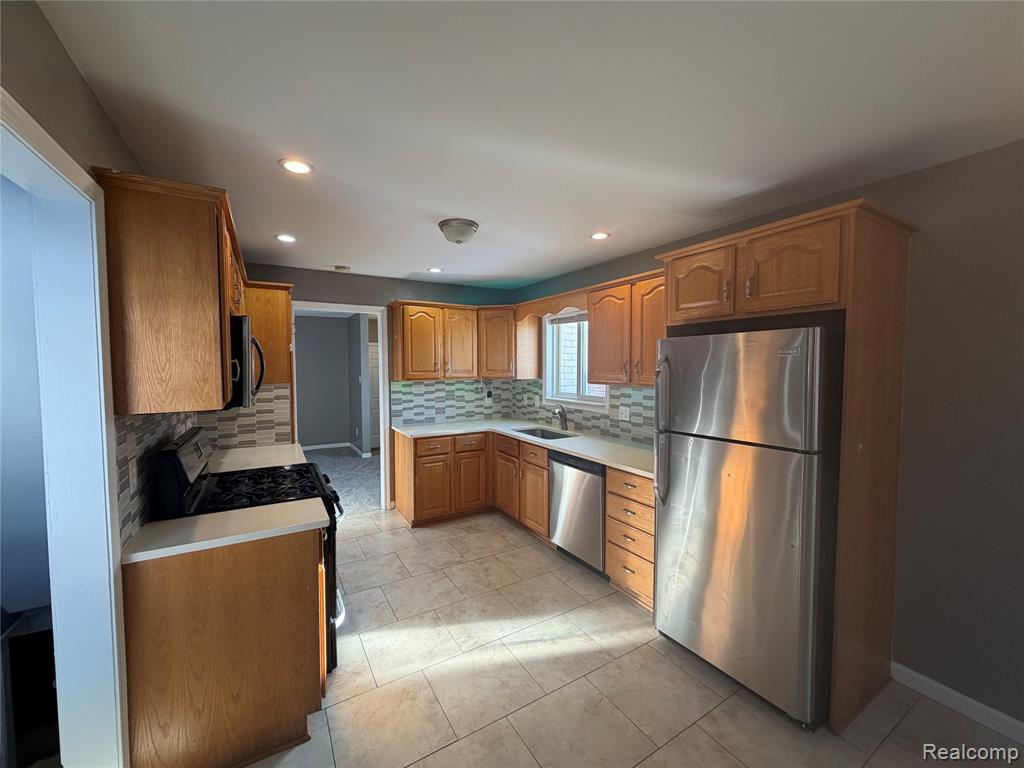 7970 Campbell Street, Taylor, MI — Photo 9
