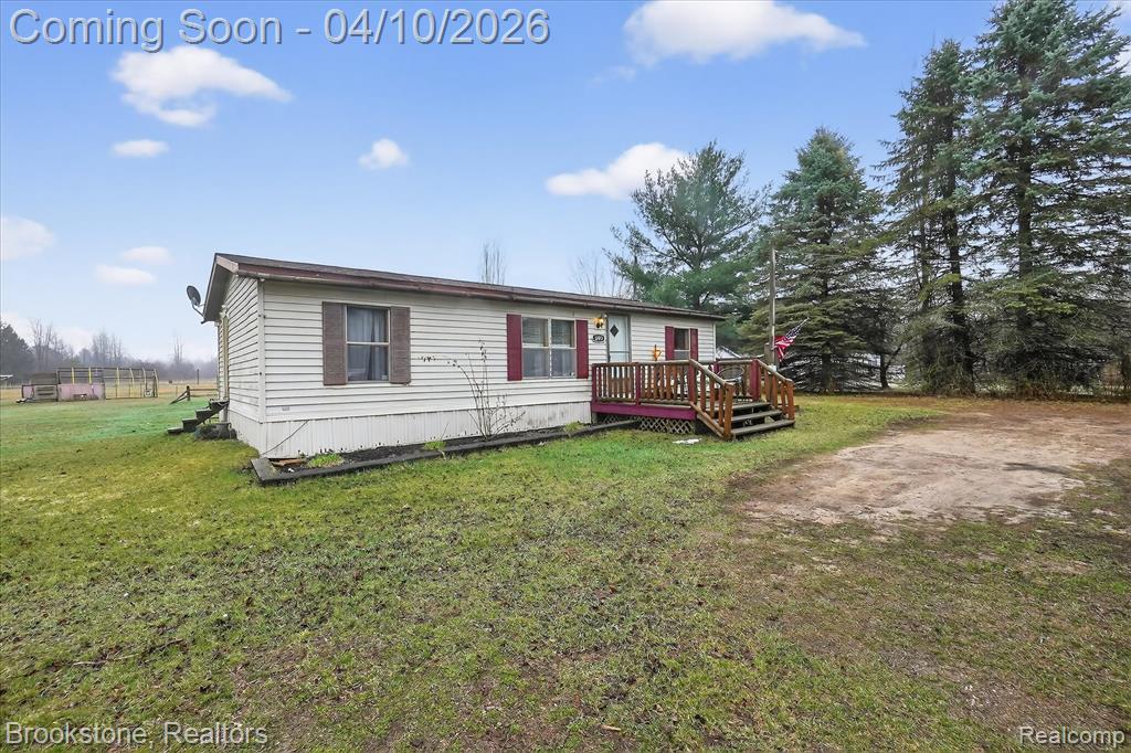 3892 N Ely Highway, Alma, MI 48801 — Photo 2