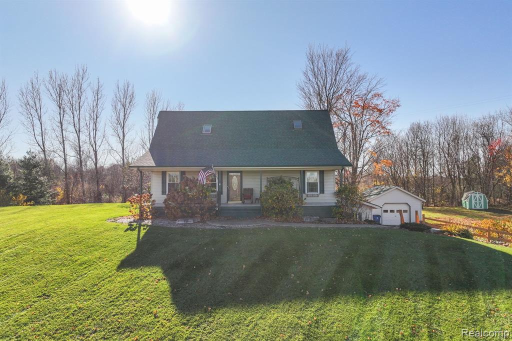 6510 MERTZ Road, Mayville Vlg, MI 48744 — Photo 2