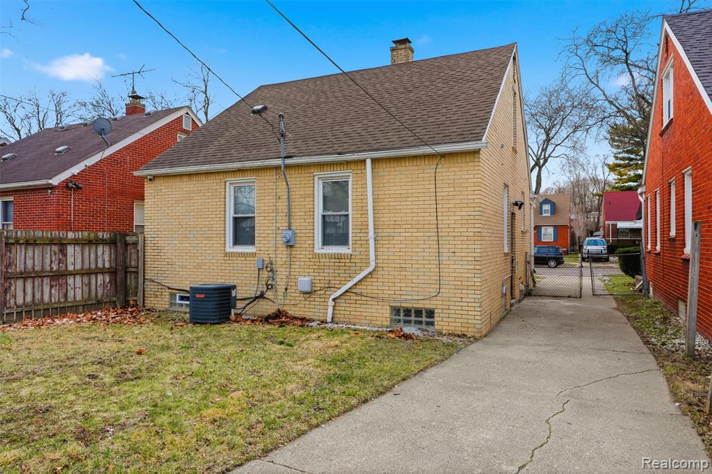 9586 Beaverland, Detroit, MI 48239 — Photo 28