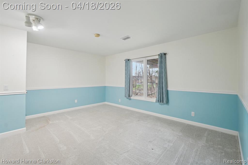 8063 Fawn Valley Drive, Clarkston, MI 48348 — Photo 38